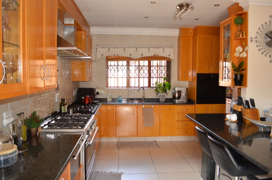 4 Bedroom Property for Sale in Flamwood North West